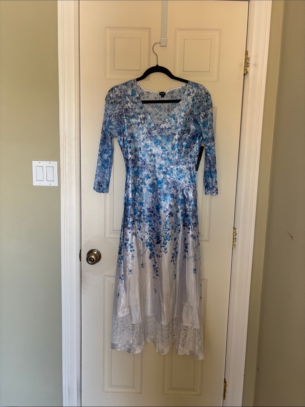 Komarov Blue and White Floral V-Neck Maxi Dress